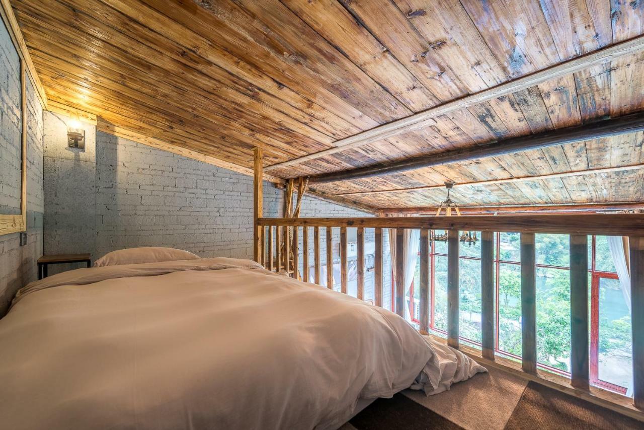 Autumn Inn Янгшуо Екстериор снимка